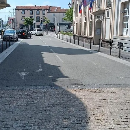 Le Cosy Montferrandais Апартаменты *